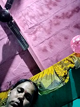 Pooja750 online show from March 4, 8:37 pm