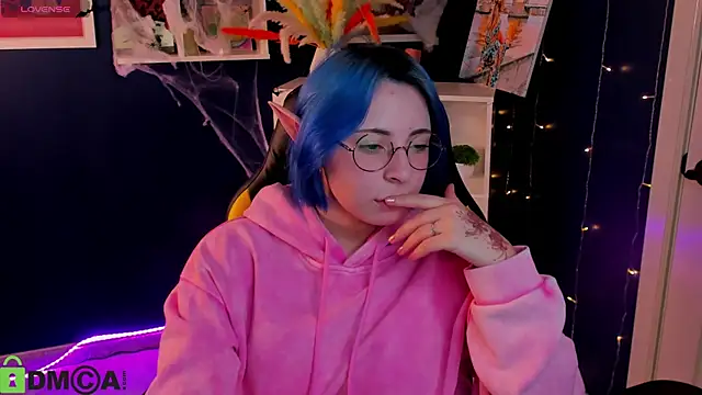 Penny Stanley online show from October 30, 1:40 am