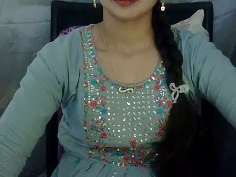 Snapshot of Rahat_S chatting on June 21, 6:49 am Rahat S online show from June 21, 6:49 am