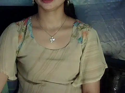 Snapshot of Rahat_S chatting on July 14, 10:21 am Rahat S online show from July 14, 10:21 am