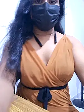 Snapshot of BeautyGirl_sara chatting on October 3, 5:10 pm BeautyGirl sara online show from October 3, 5:10 pm