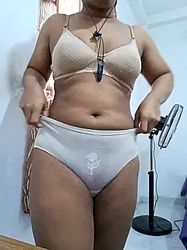 BeautyGirl sara online show from June 18, 4:35 am