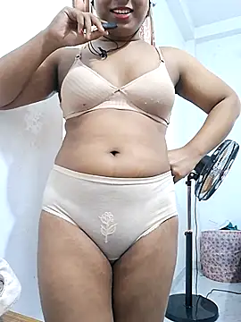 BeautyGirl sara online show from July 10, 9:12 am