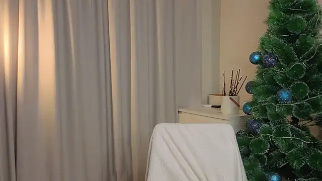 slyshypie online show from January 9, 1:03 pm