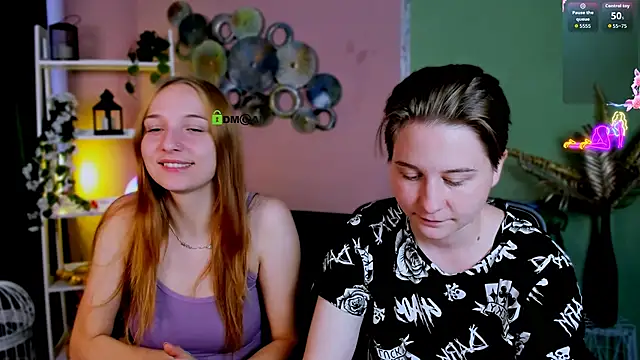 Snapshot of keylas_moan chatting on September 13, 6:02 am keylas moan online show from September 13, 6:02 am