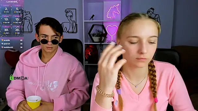 Snapshot of keylas_moan chatting on October 1, 7:20 pm keylas moan online show from October 1, 7:20 pm