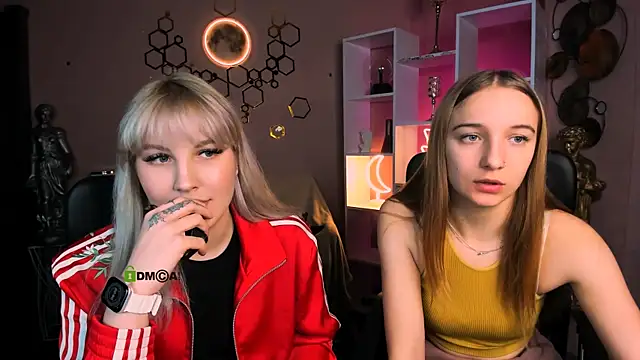 keylas moan online show from December 16, 6:51 am