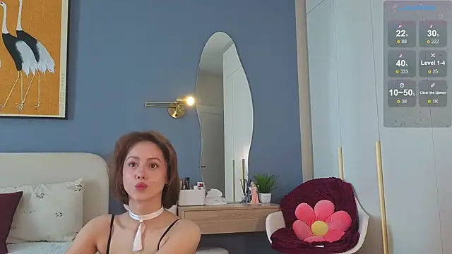 Snapshot of charlottacardi chatting on May 15, 5:03 am charlottacardi online show from May 15, 5:03 am