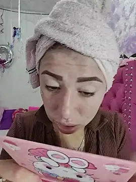 Snapshot of Kitty_Melodi chatting on June 20, 11:02 am Kitty Melodi online show from June 20, 11:02 am