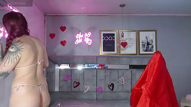 Red Bunny v online show from February 21, 1:12 pm