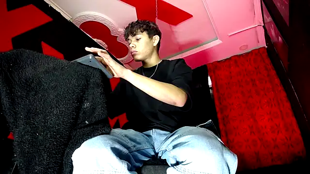 SemerHott online show from September 26, 1:15 pm