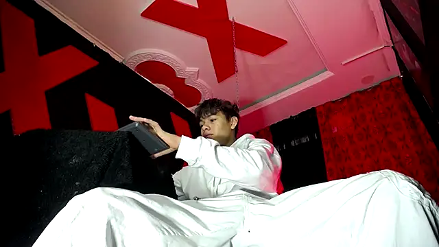 SemerHott online show from September 27, 1:49 pm