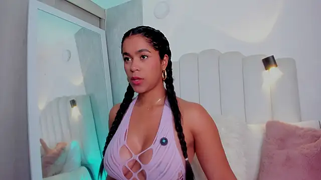 danna ross25 online show from October 13, 11:54 am