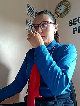 Hannah-colx online show from October 2, 1:18 pm