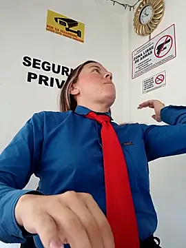 Hannah-colx online show from December 2, 2:56 pm