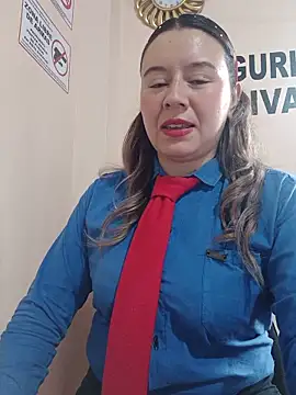 Hannah-colx online show from May 24, 3:50 pm