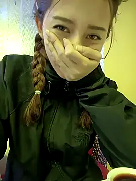 Snapshot of GiselleFever chatting on October 28, 11:51 pm GiselleFever online show from October 28, 11:51 pm