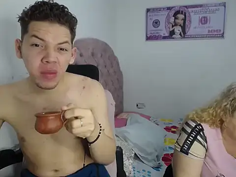 Snapshot of brutal_dirty_sex chatting on February 2, 1:26 am brutal dirty sex online show from February 2, 1:26 am