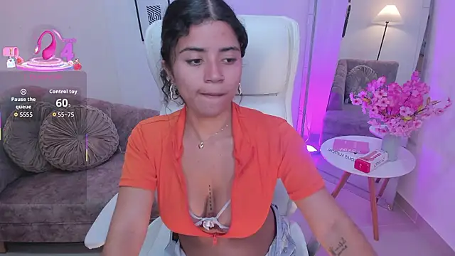 issi loren online show from February 28, 3:46 pm