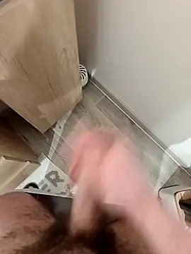 Float4x online show from December 15, 7:07 pm