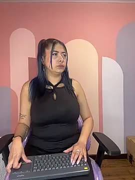 ValeryBoobs1 online show from April 8, 1:11 pm