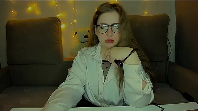 yourgem   online show from March 23, 2:26 am