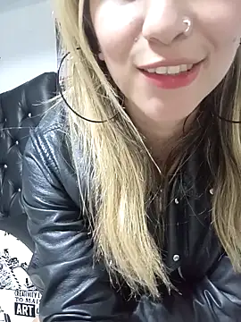 Snapshot of Licethf00x chatting on September 26, 12:47 am Licethf00x online show from September 26, 12:47 am