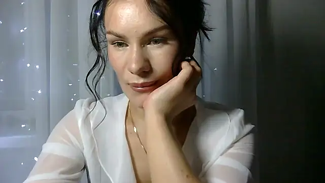 Snapshot of HellaNonsetx chatting on January 15, 11:52 pm HellaNonsetx online show from January 15, 11:52 pm