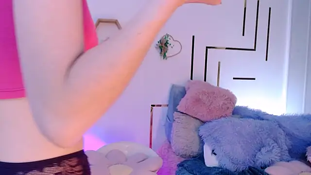 AuroraHans1 online show from March 3, 11:32 pm