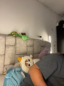 Snapshot of AnnyLopezzz_ chatting on June 2, 7:10 am AnnyLopezzz online show from June 2, 7:10 am