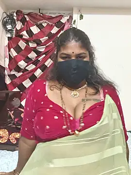 Snapshot of Spoorthi6_Kannada_Telugu chatting on May 13, 4:48 pm Spoorthi6 Kannada Telugu online show from May 13, 4:48 pm