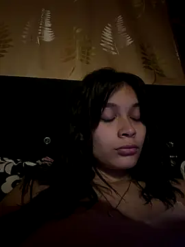 Snapshot of Caroline_Fox12 chatting on September 25, 2:15 am Caroline Fox12 online show from September 25, 2:15 am