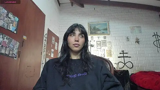 Snapshot of DiosaSexSymbol chatting on September 27, 2:49 am DiosaSexSymbol online show from September 27, 2:49 am