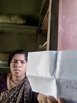 Idhika Handoo online show from September 13, 10:26 am