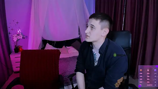 beauty ginger  online show from April 11, 7:07 pm