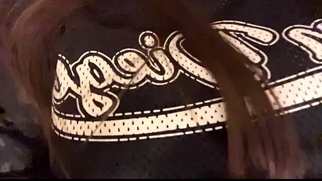 Leaf Unto online show from November 28, 2:09 pm