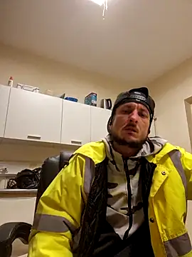 MODEST11 MMiILOO AMARO online show from October 16, 2:56 am