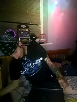 MODEST11 MMiILOO AMARO online show from October 17, 4:48 am