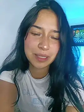 Snapshot of Sol_Sunny chatting on June 25, 9:08 pm Sol Sunny online show from June 25, 9:08 pm