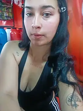 Snapshot of Sol_Sunny chatting on July 20, 9:28 pm Sol Sunny online show from July 20, 9:28 pm