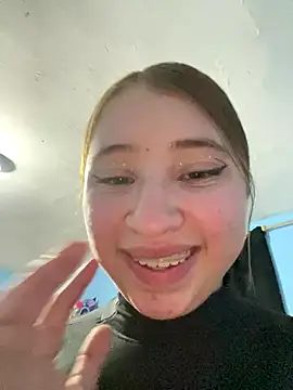 mia skys online show from January 7, 3:09 am