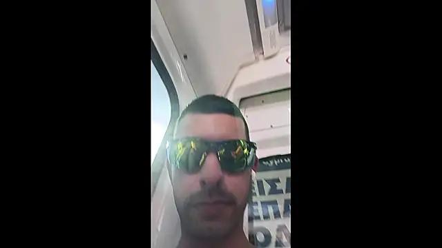 Snapshot of Greek_crazy_couple chatting on October 8, 11:08 am Greek crazy couple online show from October 8, 11:08 am