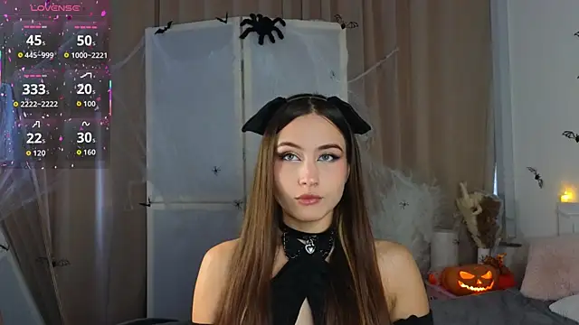 Moonlight1Sonata1 online show from October 25, 9:06 am