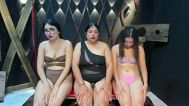 BDSM Vantablack   online show from April 8, 12:49 pm