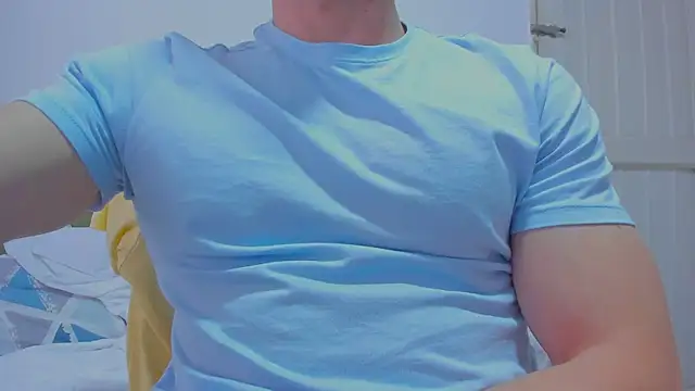 Snapshot of Rocky_Muscle chatting on July 28, 7:50 pm Rocky Muscle online show from July 28, 7:50 pm