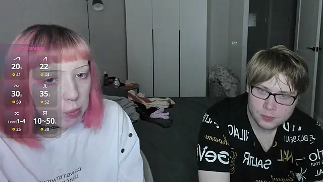 Couple Molly online show from October 21, 6:30 pm