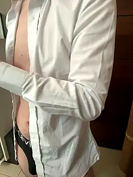 Snapshot of blaconeboy chatting on September 21, 1:18 am blaconeboy online show from September 21, 1:18 am