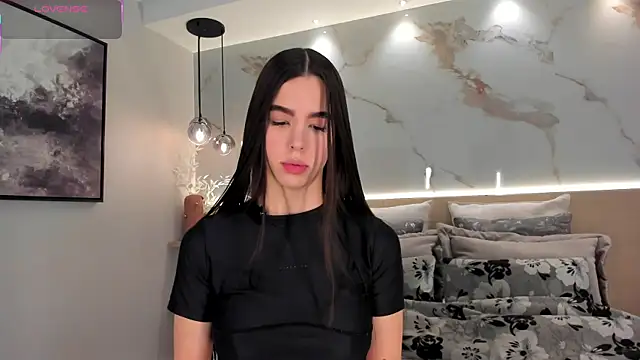 SolAvelar online show from July 23, 11:02 pm