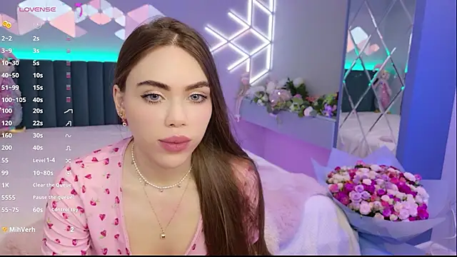 MimiFors online show from March 8, 5:50 pm