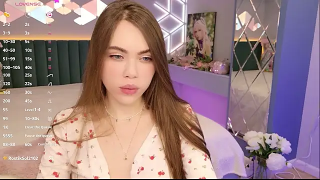 Snapshot of MimiFors chatting on April 22, 7:37 pm MimiFors online show from April 22, 7:37 pm